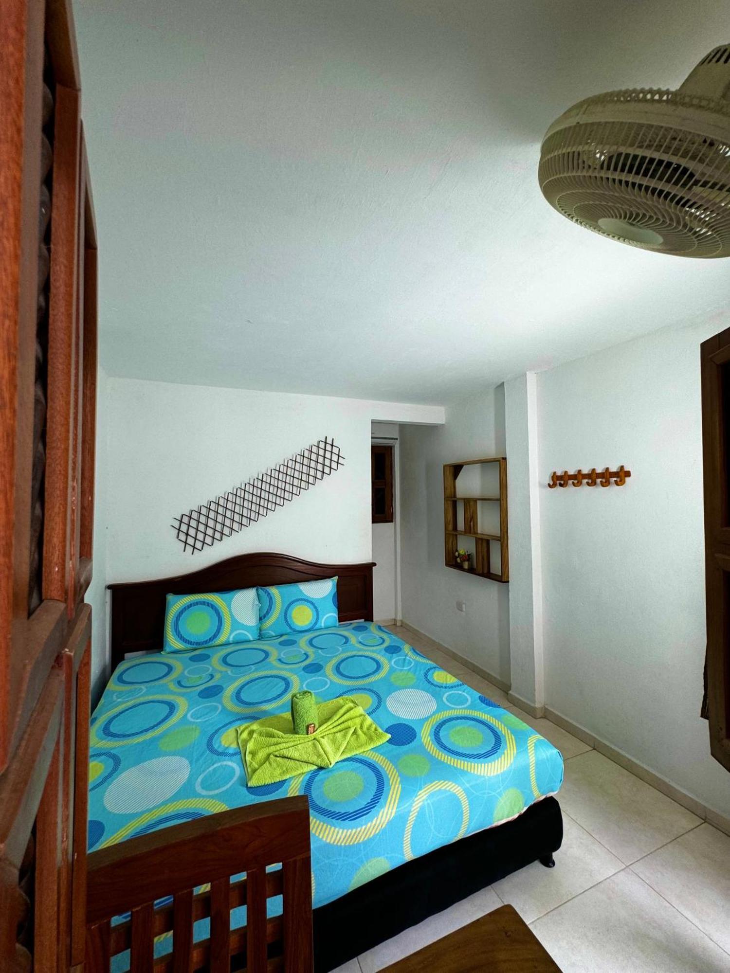 Hostal Nibuni Palomino Bagian luar foto